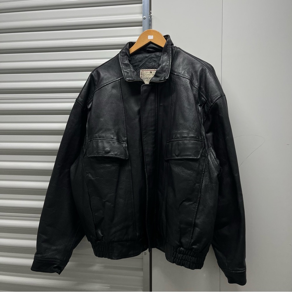 Men Black Flight Bomber Leather Jacket